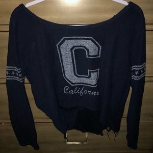 Grunge off the shoulder crop top